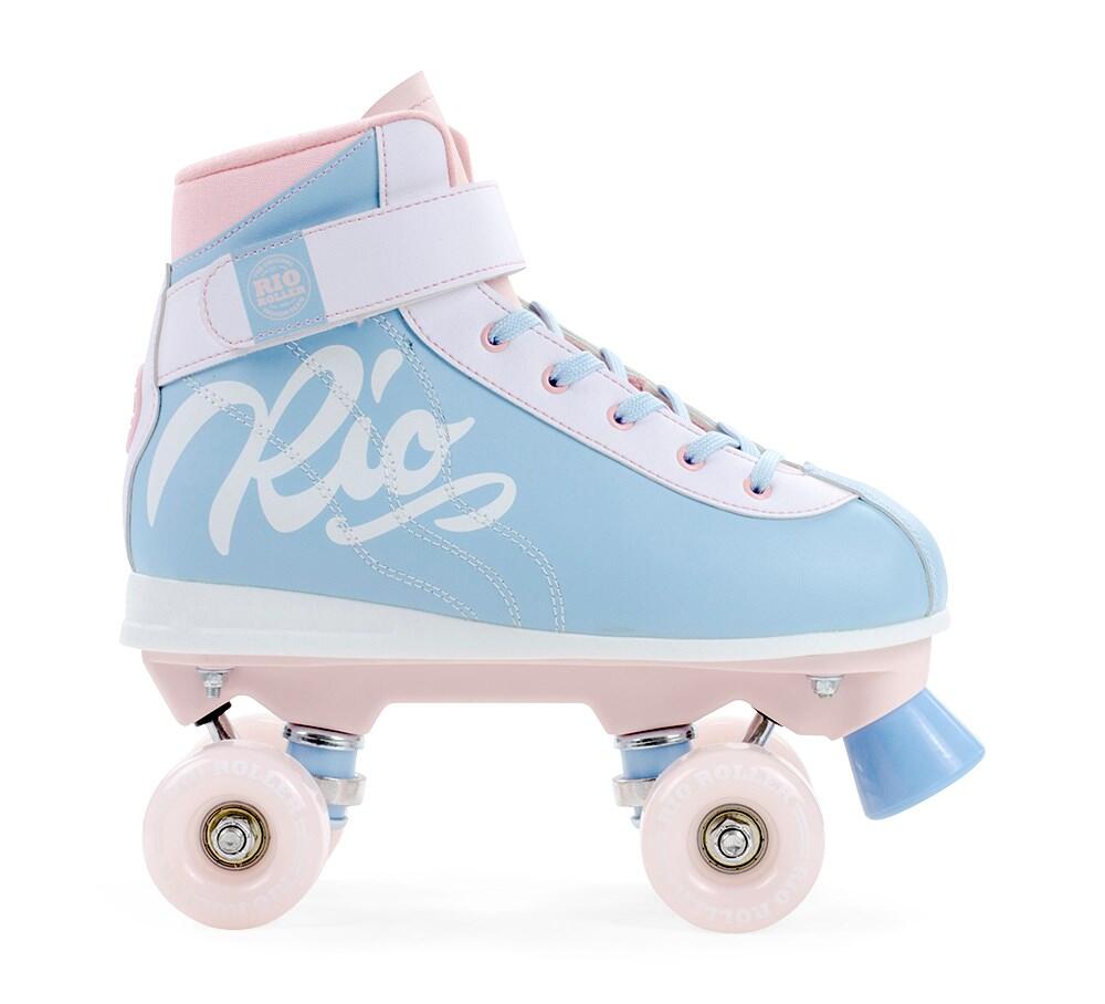 Milkshake Quad Skates 2/5