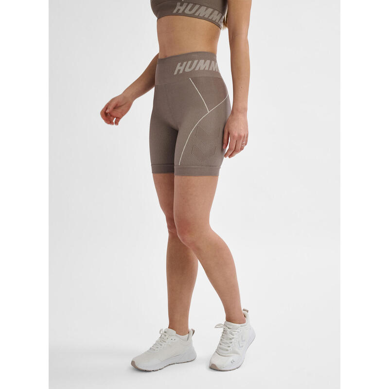 HUMMEL hmlTE CHRISTEL SEAMLESS SHORTS