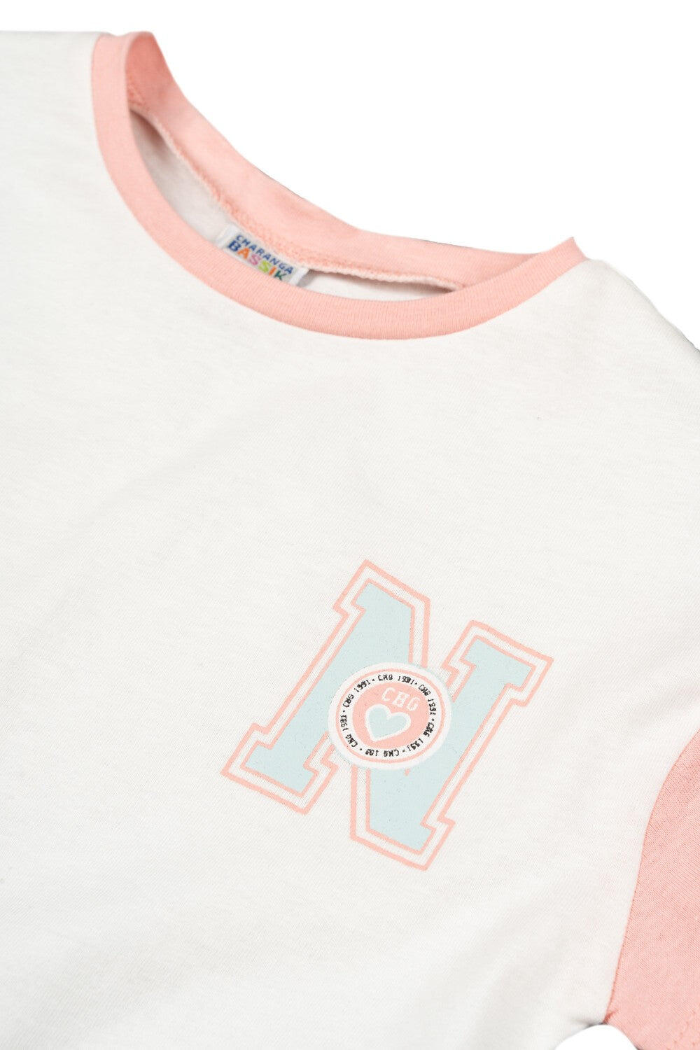 Camiseta de manga curta em tons pastel para 4/5