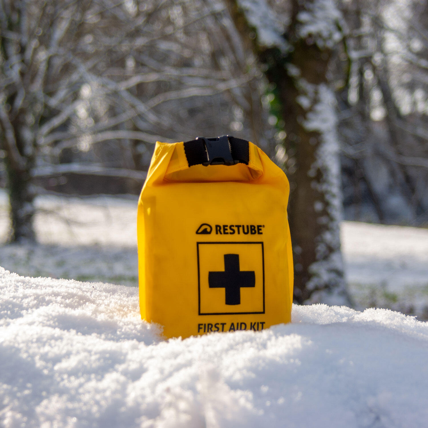 Kit de premiers secours par RESTUBE | Trousse de secours étanche 4/7