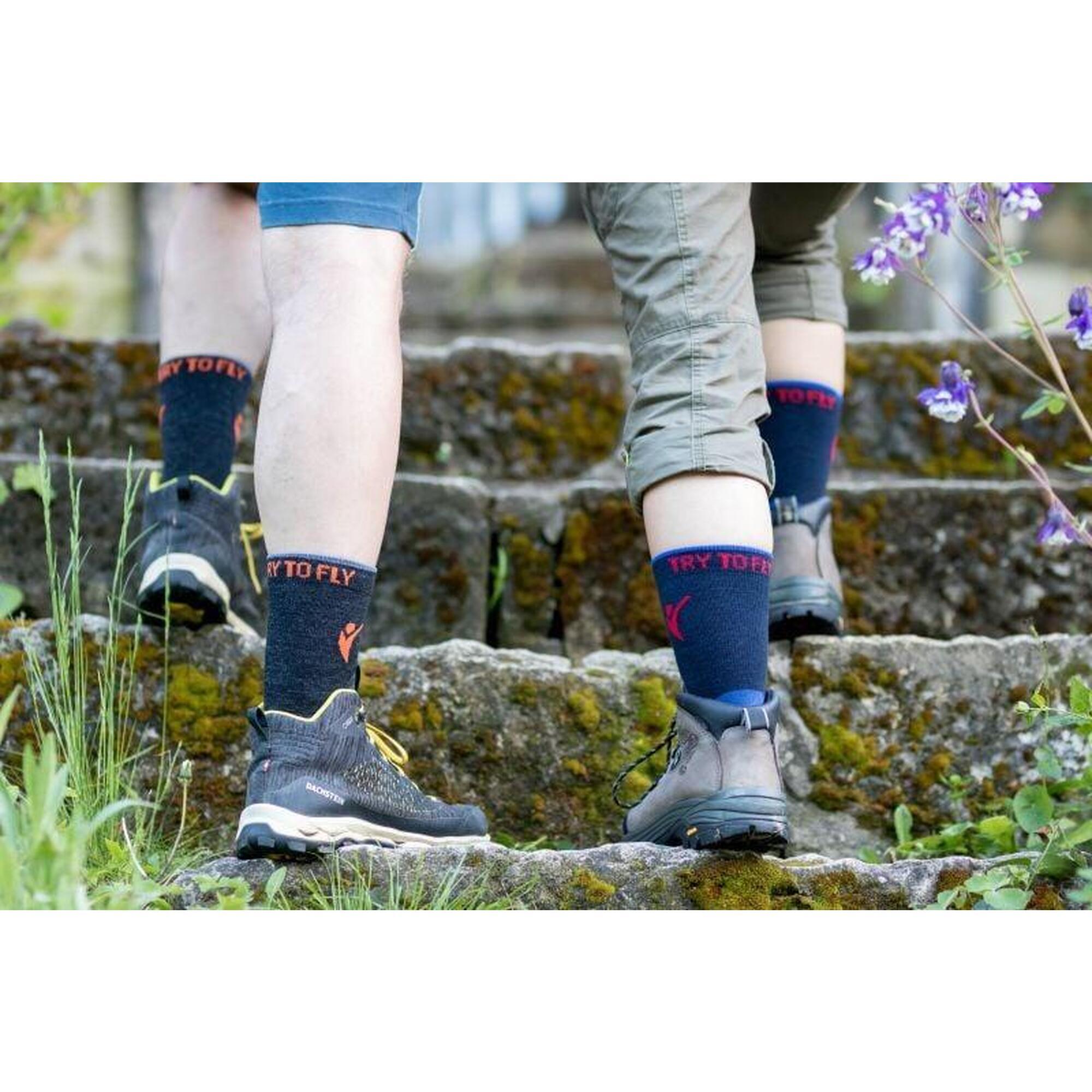 Sosete pentru turism montan LIGHT HIKING SOCKS Albastru inchis