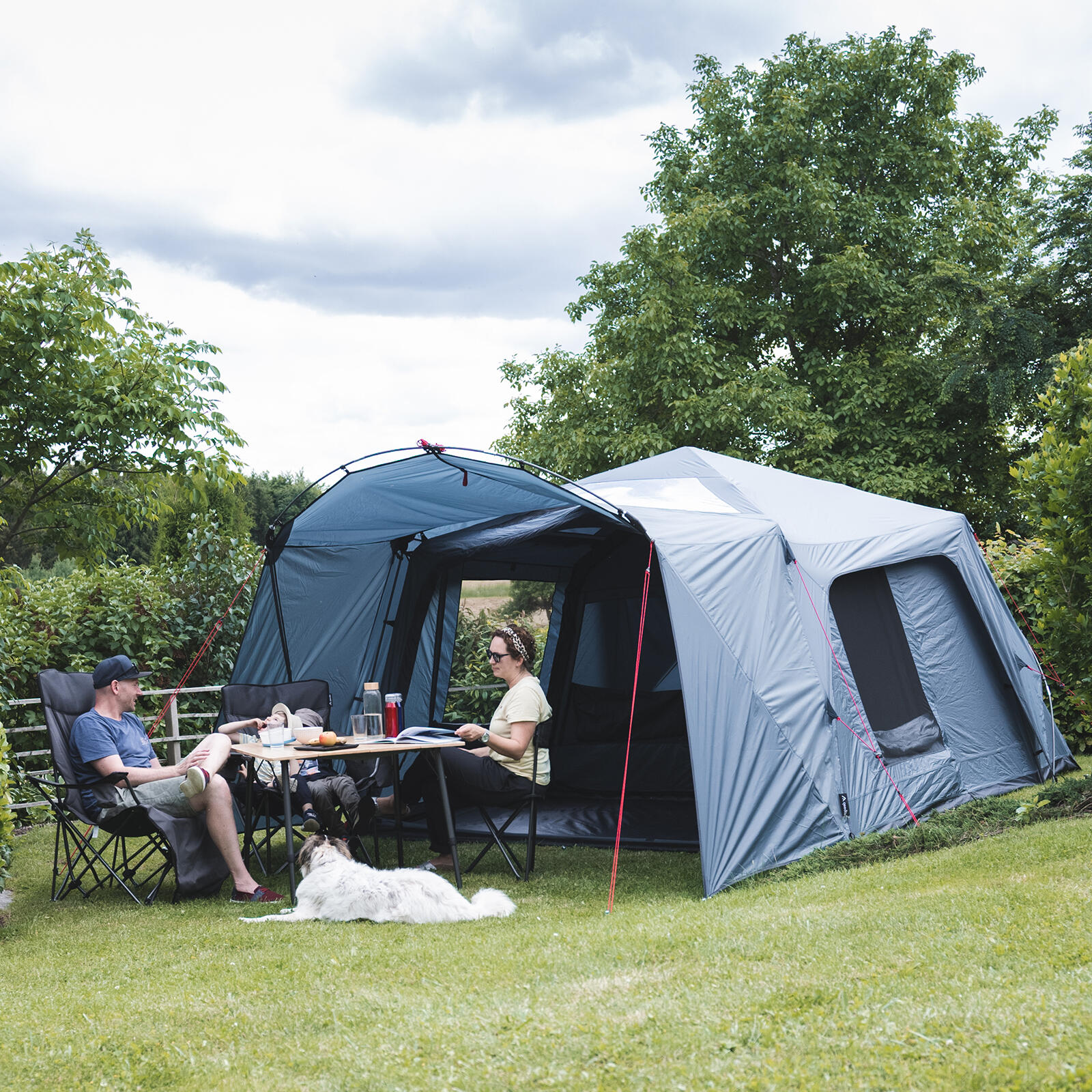 Familienzelt Camping 5 Personen Quick Villa Pro Schnellaufbau Zelt mit  Stehhhe | Decathlon