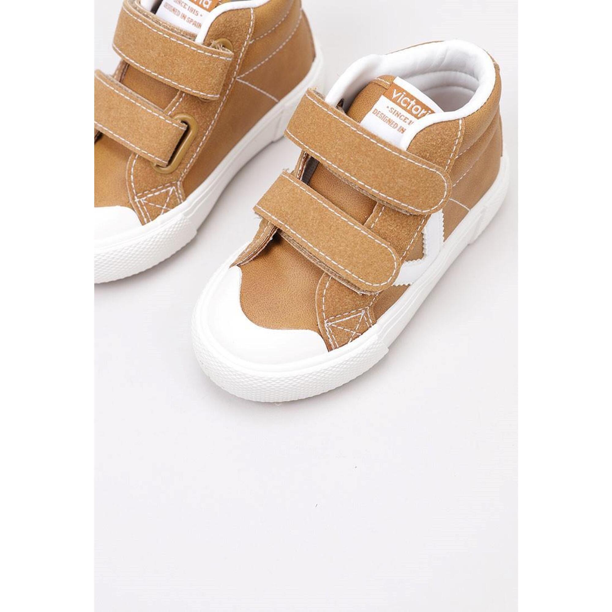 Zapatillas Deportivas Niños VICTORIA TRIBU TIRAS EFECTO PIEL Camel