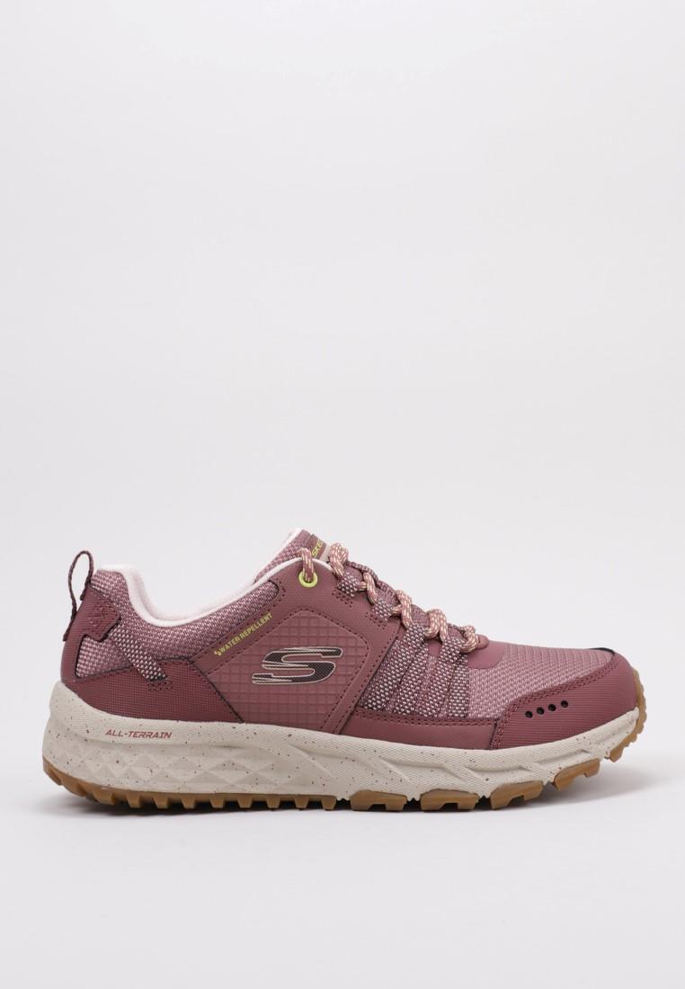 SKECHERS picture