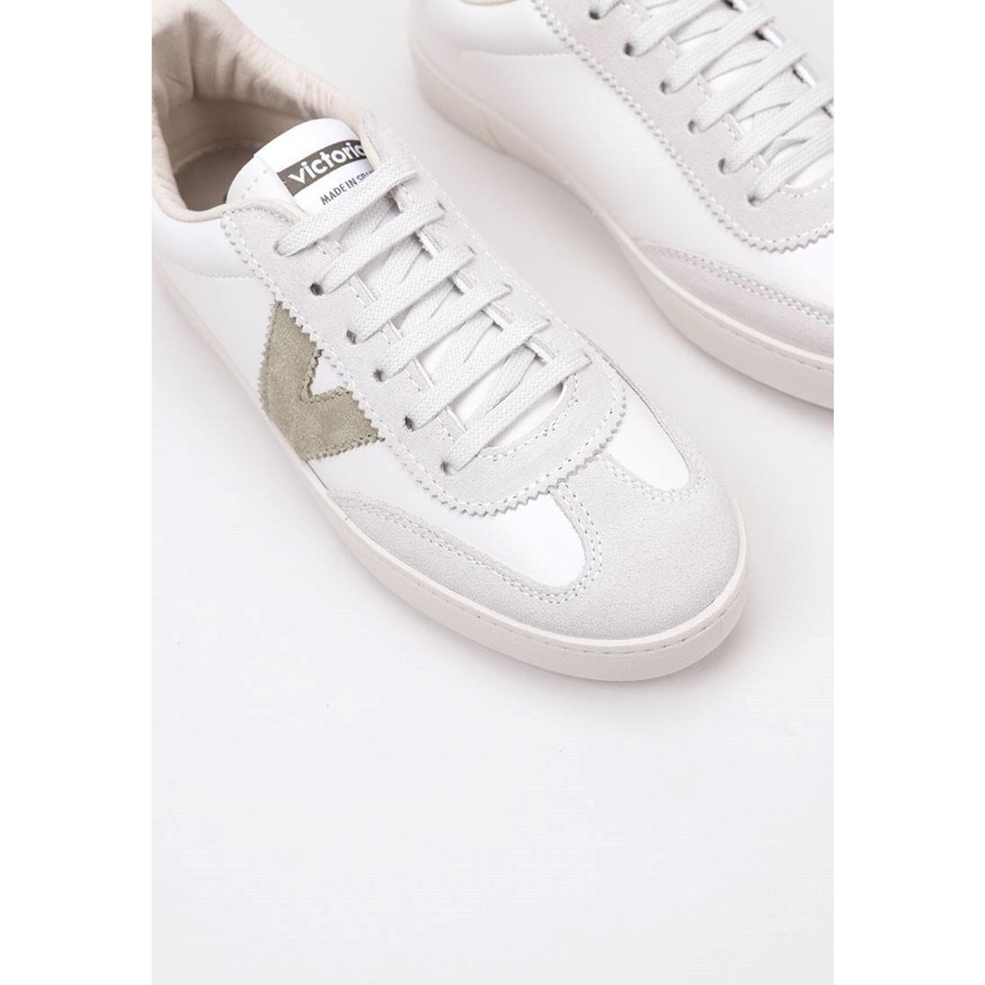 Basket basse à lacet pour femme 1126184