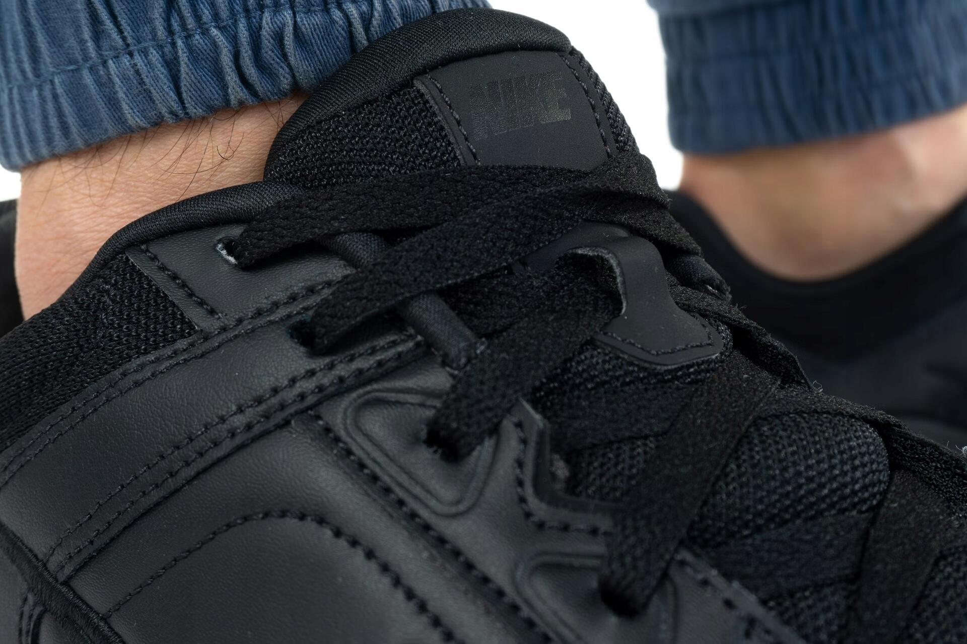 Scarpa universali uomo Nike Defyallday 3/5