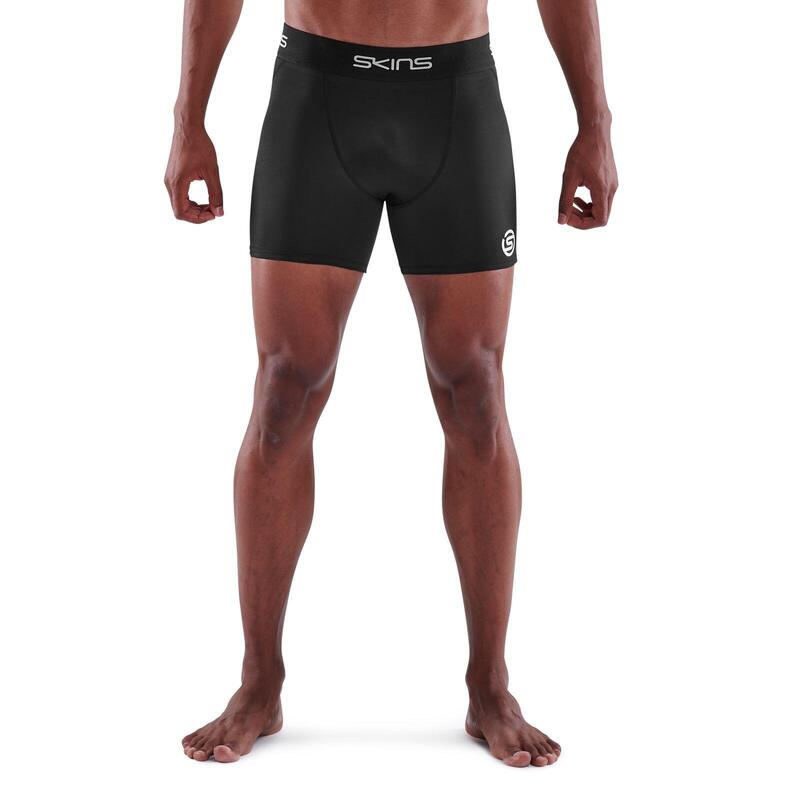 SHORT DE COMPRESSION COURT SKINS NOIR