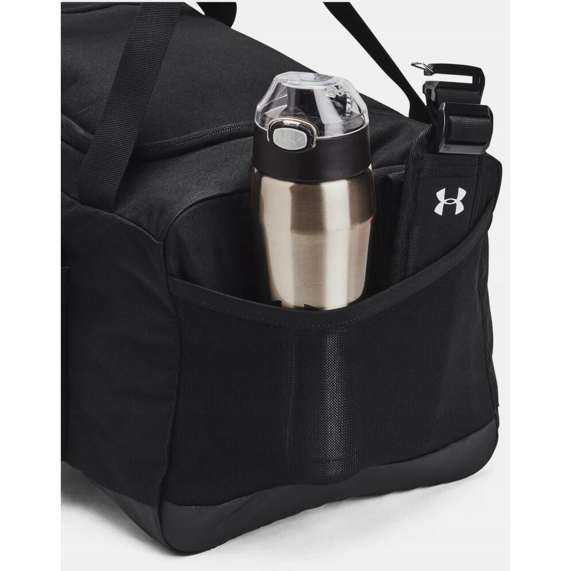 UNDER ARMOUR Sportovní taška UA Gametime Duffle SM - černo/bílá