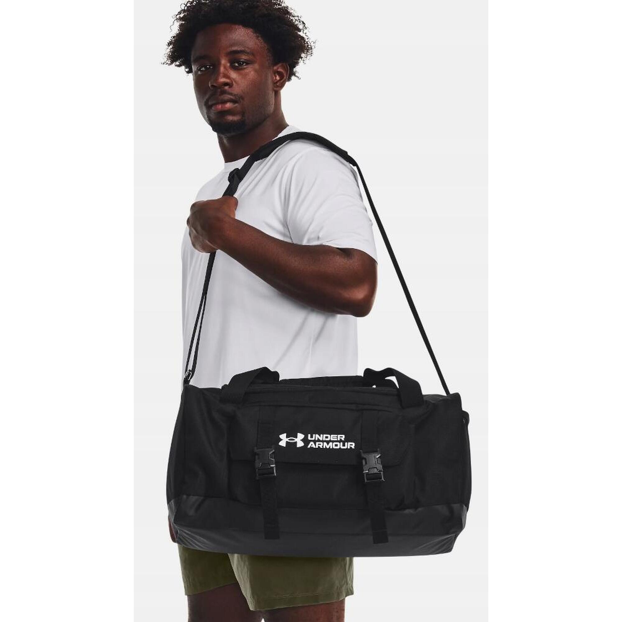 UNDER ARMOUR Sportovní taška UA Gametime Duffle SM - černo/bílá