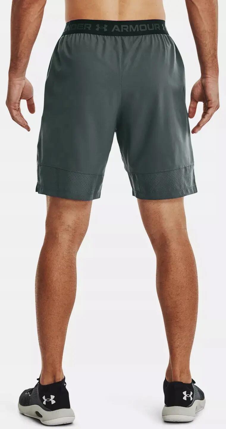 UA Vanish Woven Shorts 3/7