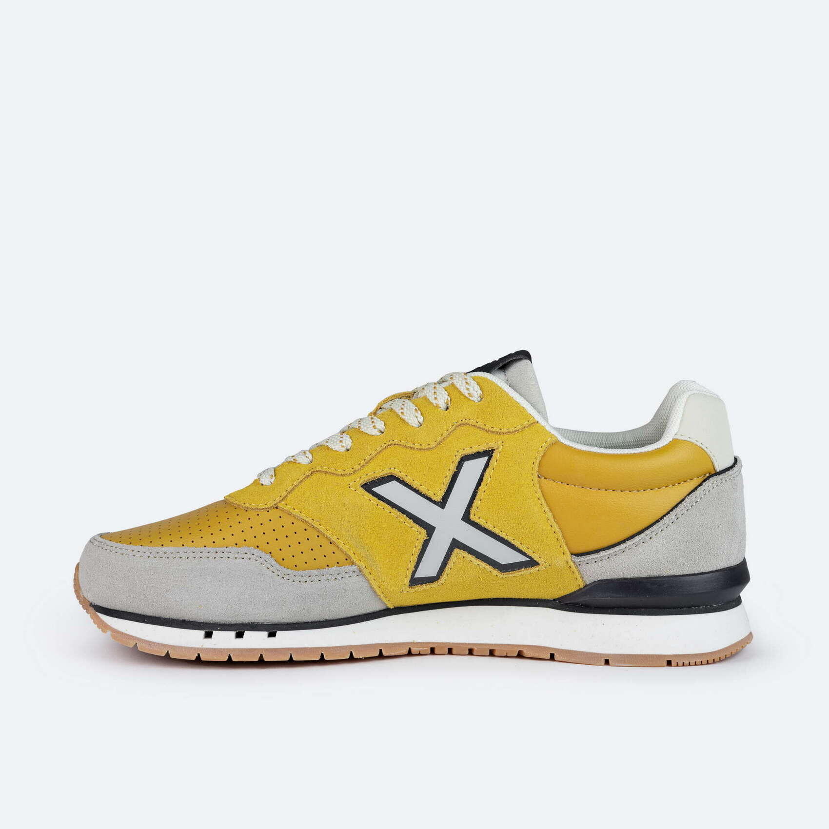 Baskets Munich Modèle 4150216m Couleur Jaune 2/5