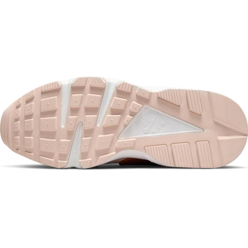 Chaussures de marche Nike Air Huarache pour femmes