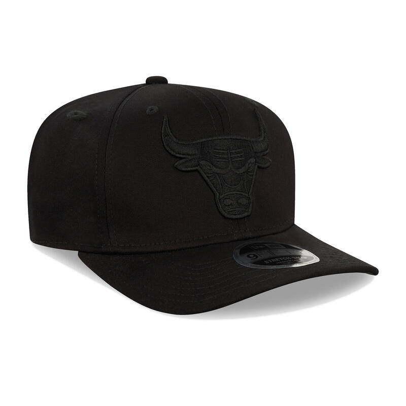 Casquette New Era 9Fifty Stretch Snap Chicago Bulls noire ton sur ton