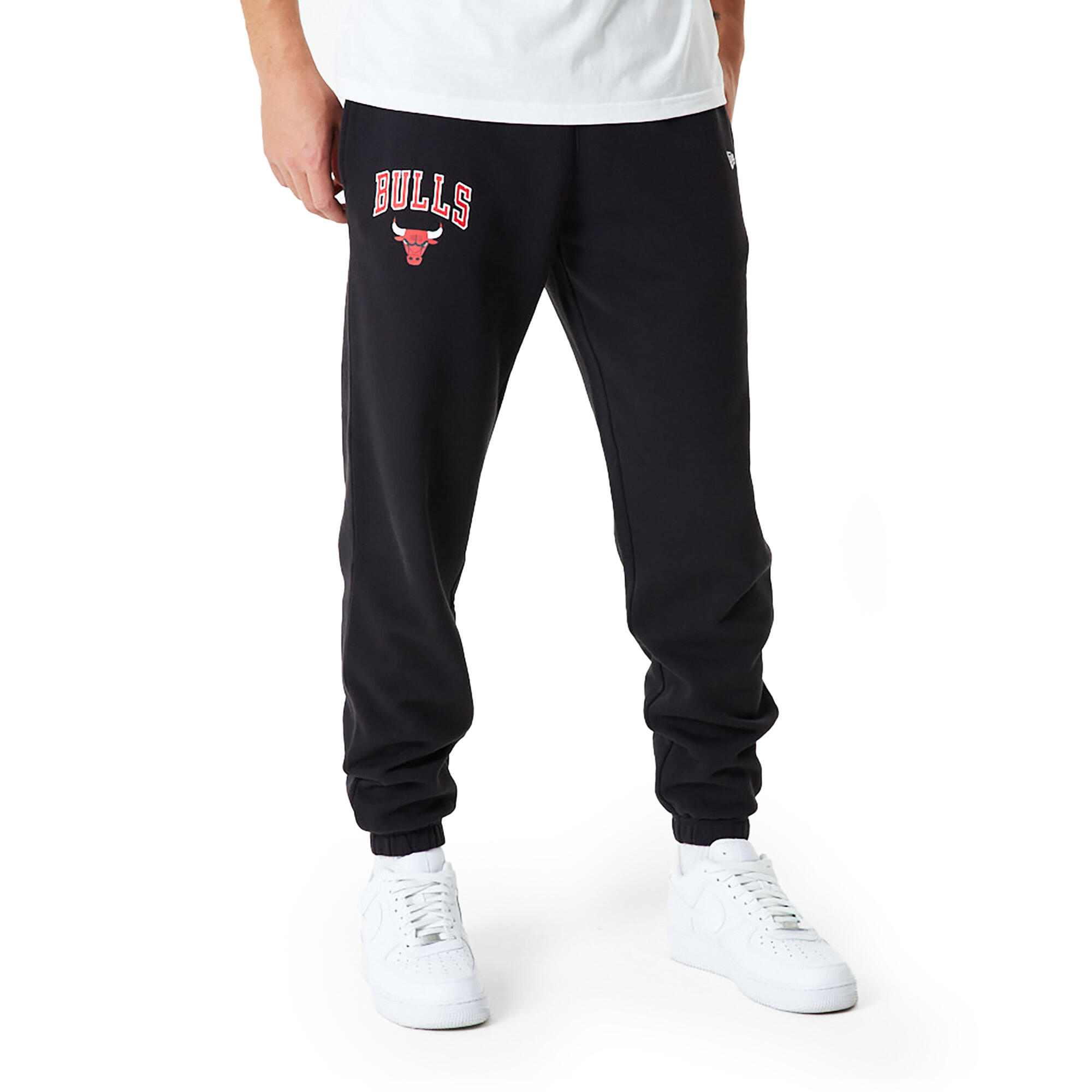 NEW ERA Pánské tepláky NBA Essentials Jogger Chicago Bulls