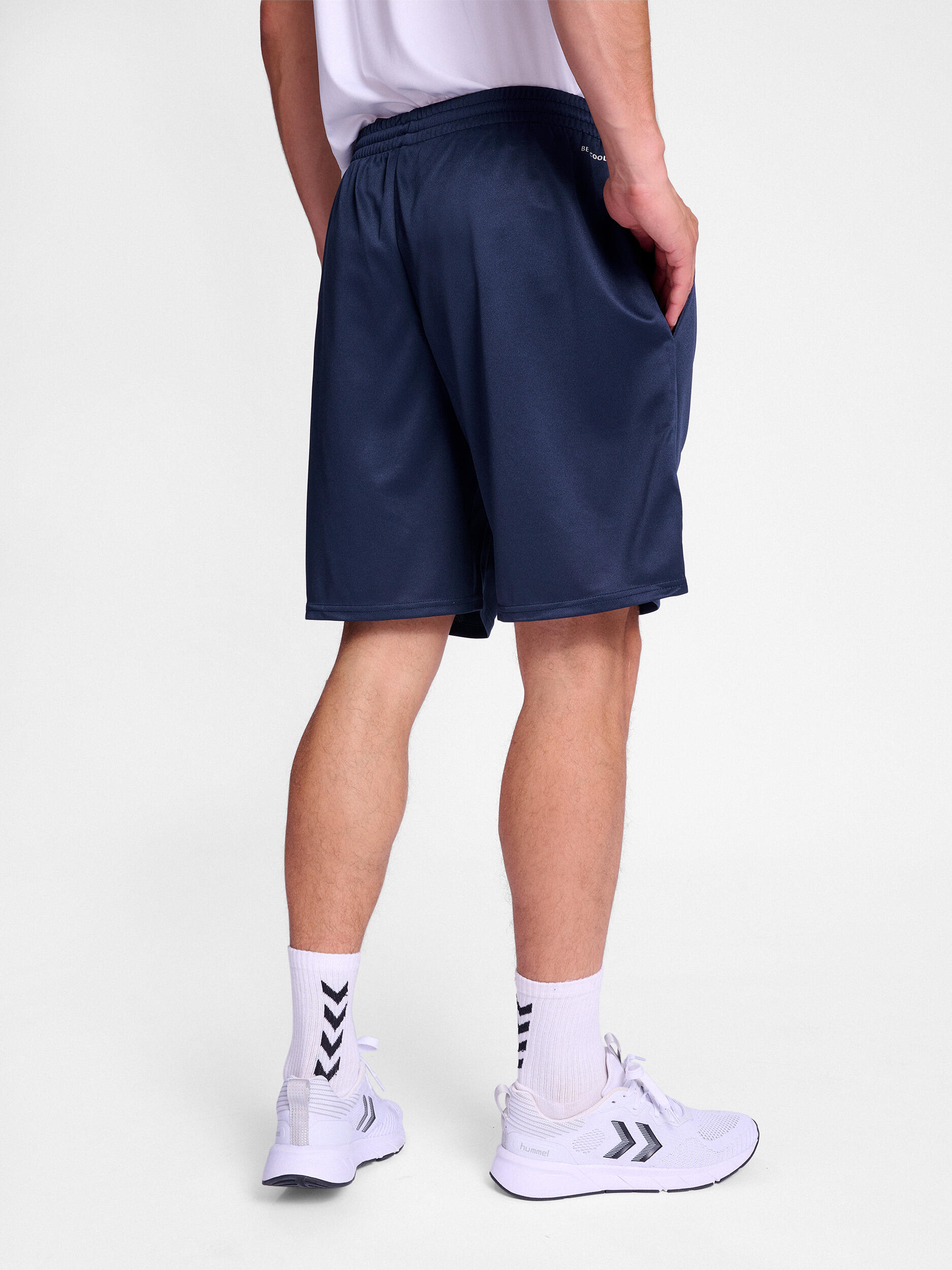 Short Hummel Essential 2/7