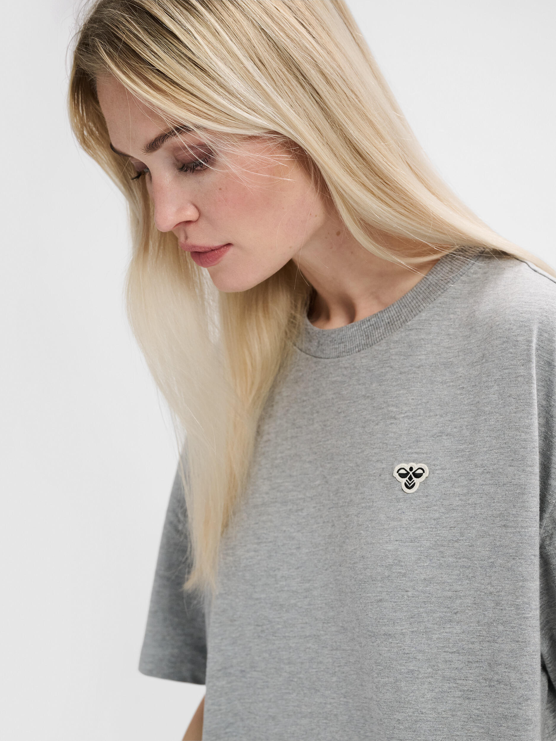 T-Shirt Hummel Loose Bee 4/7