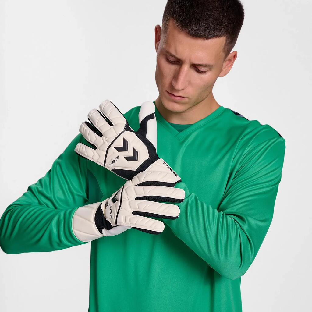 Super grip goalkeeper gloves Hummel