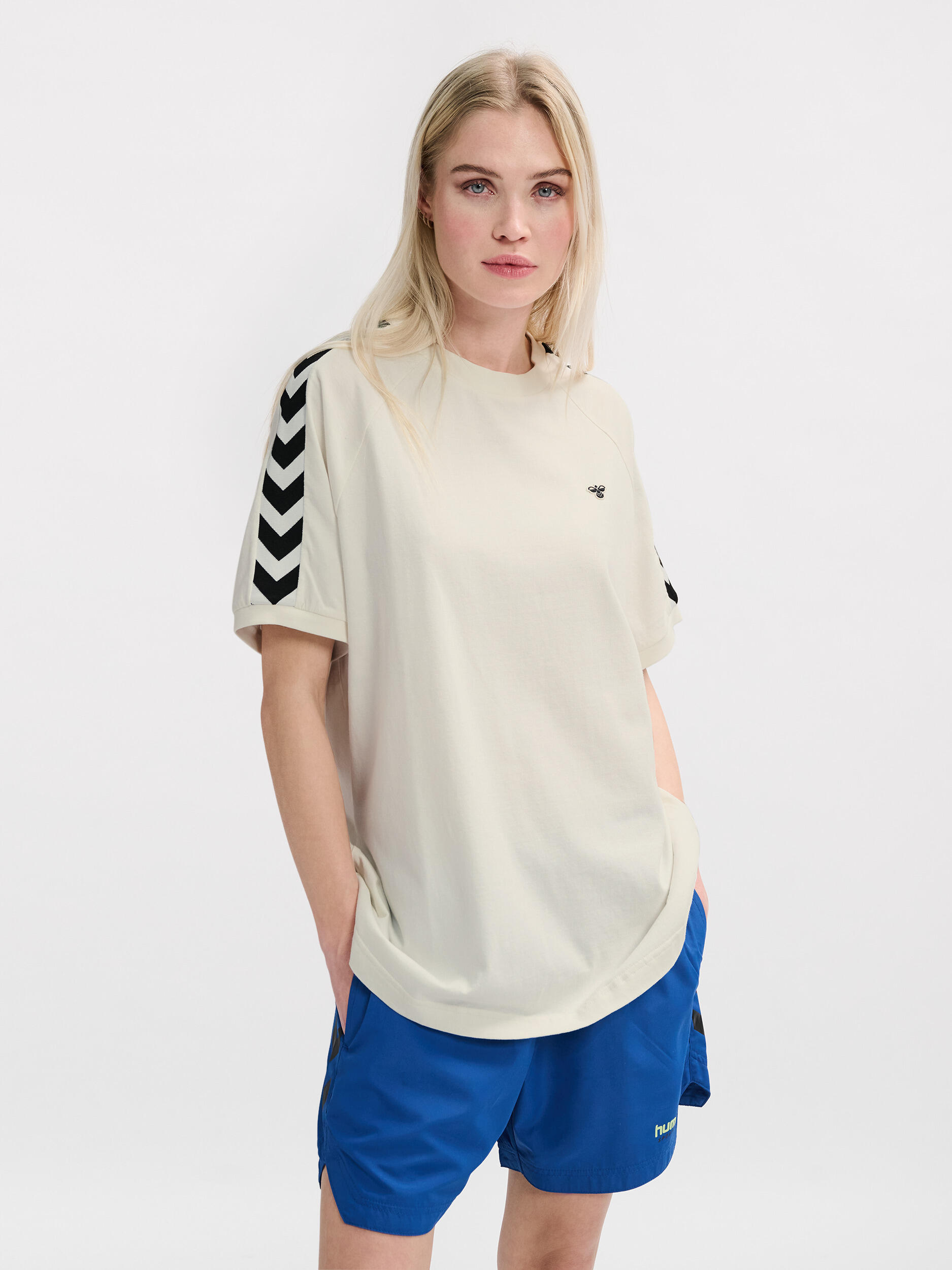 T-Shirt Hummel Archive Loose 2/7