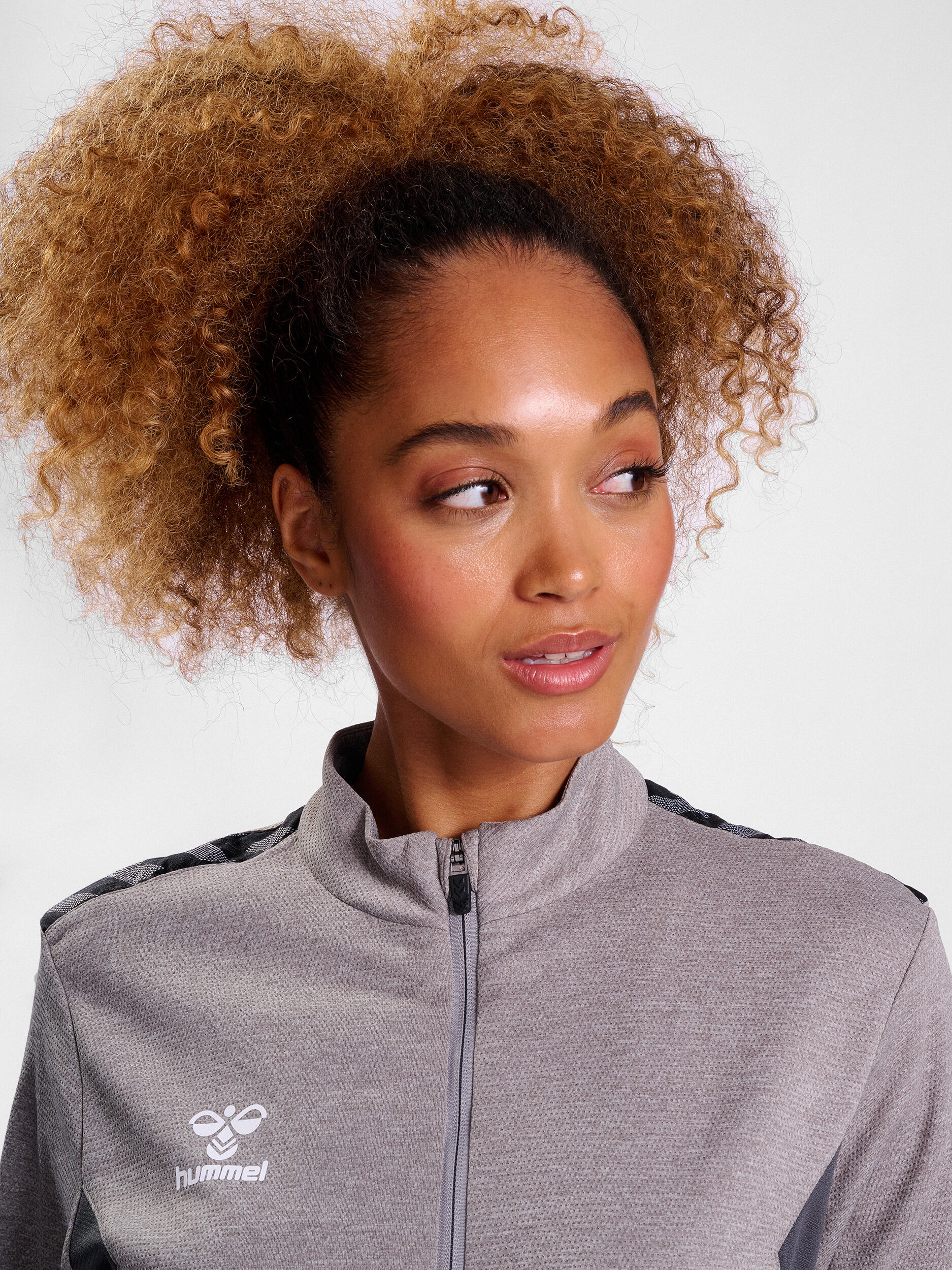 Giacca tuta donna in poliestere con zip Hummel Authentic 3/7