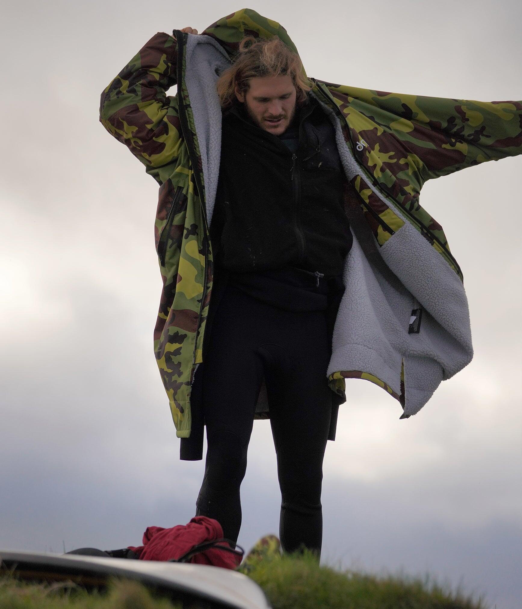 Dryrobe Adult Advance Long Sleeve V3 Changing Robe DRYROBE Decathlon