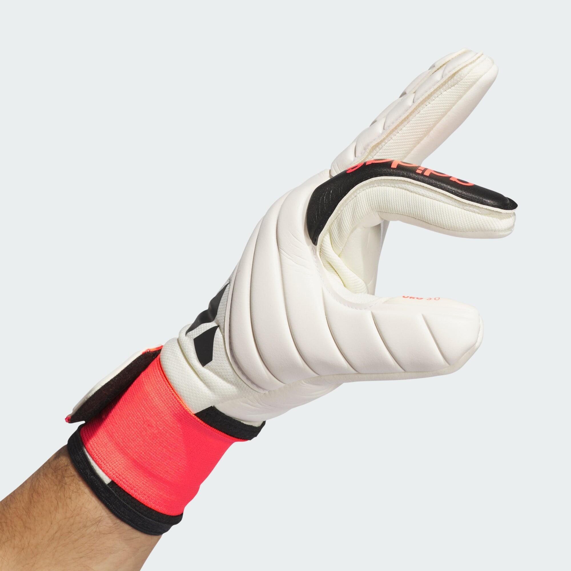 Copa League Goalkeeper Gloves 4/6