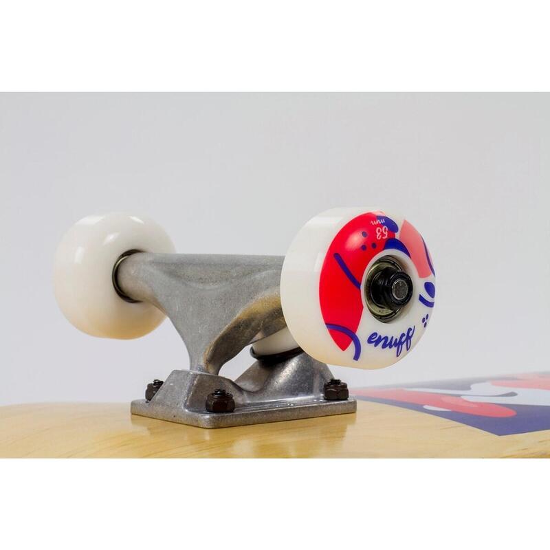 Skateboard Making Waves 7.75"