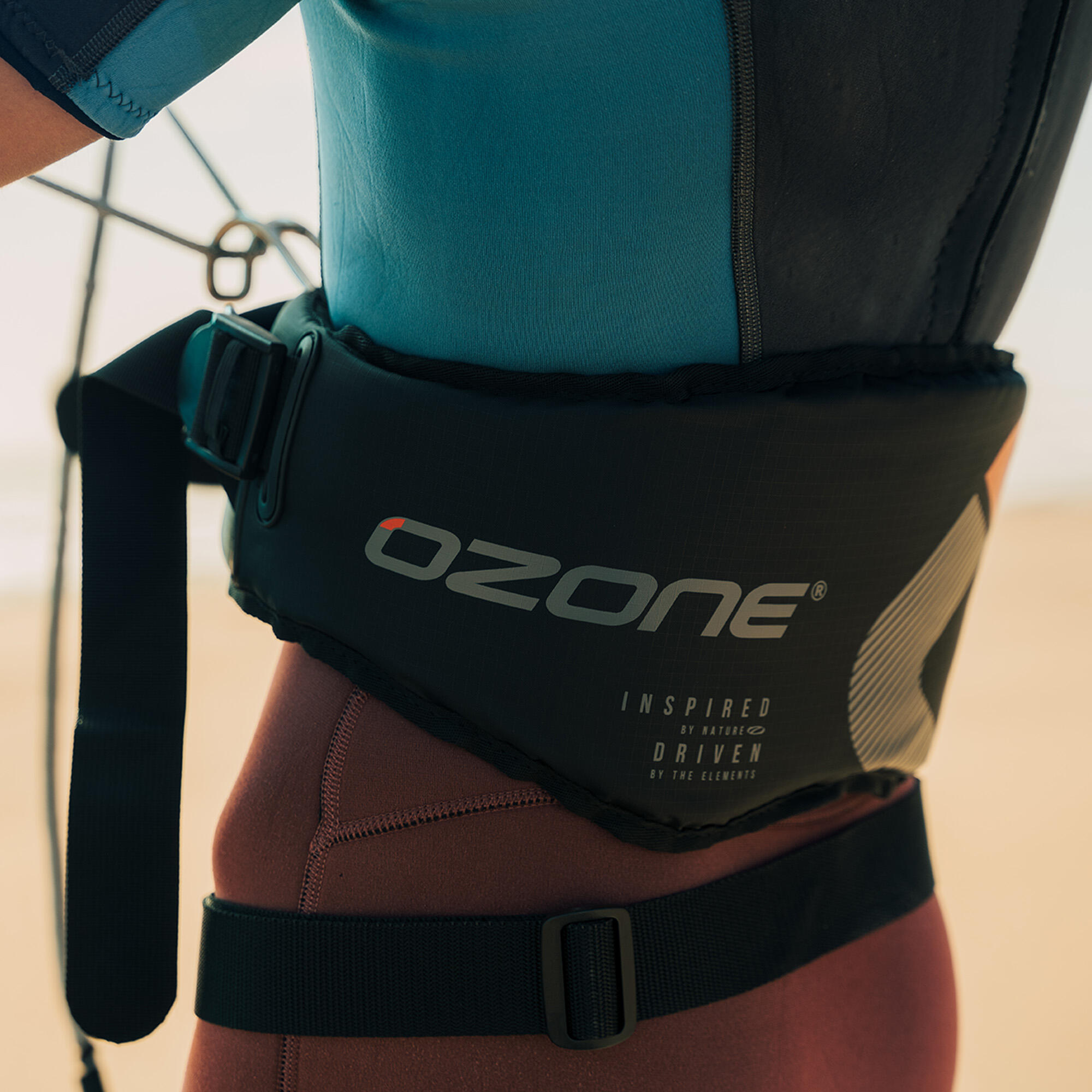Trapez do wingfoil Ozone Connect Wing V1 2/4