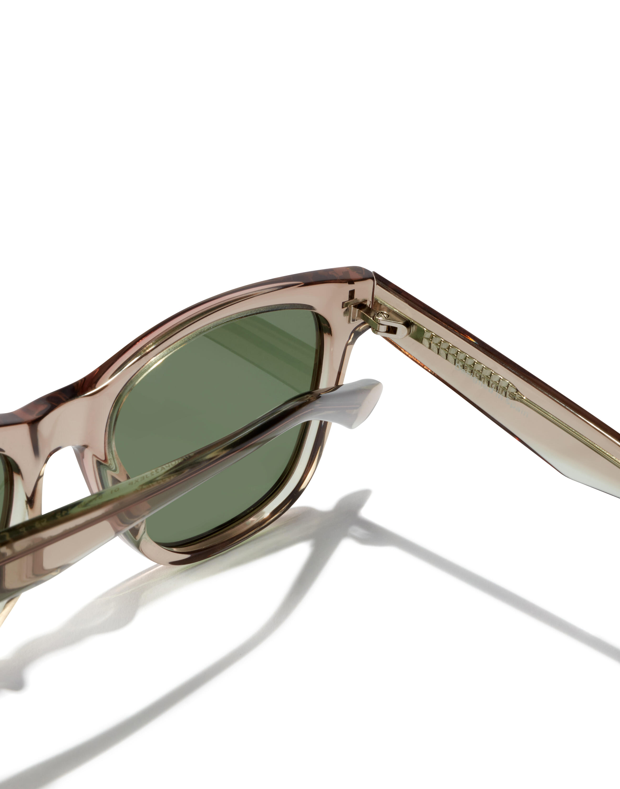 HAWKERS - Lunettes de soleil pour Homme et Femme BEIGE ALLIGATOR - ONE PAIR 5/7