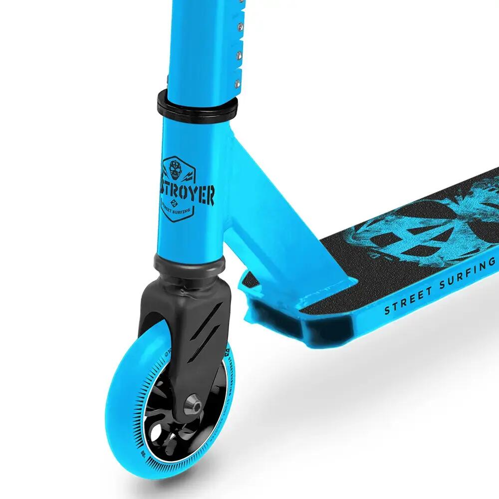 Street Surfing Destroyer V2. Smoked Skull Blue Roller 2/5