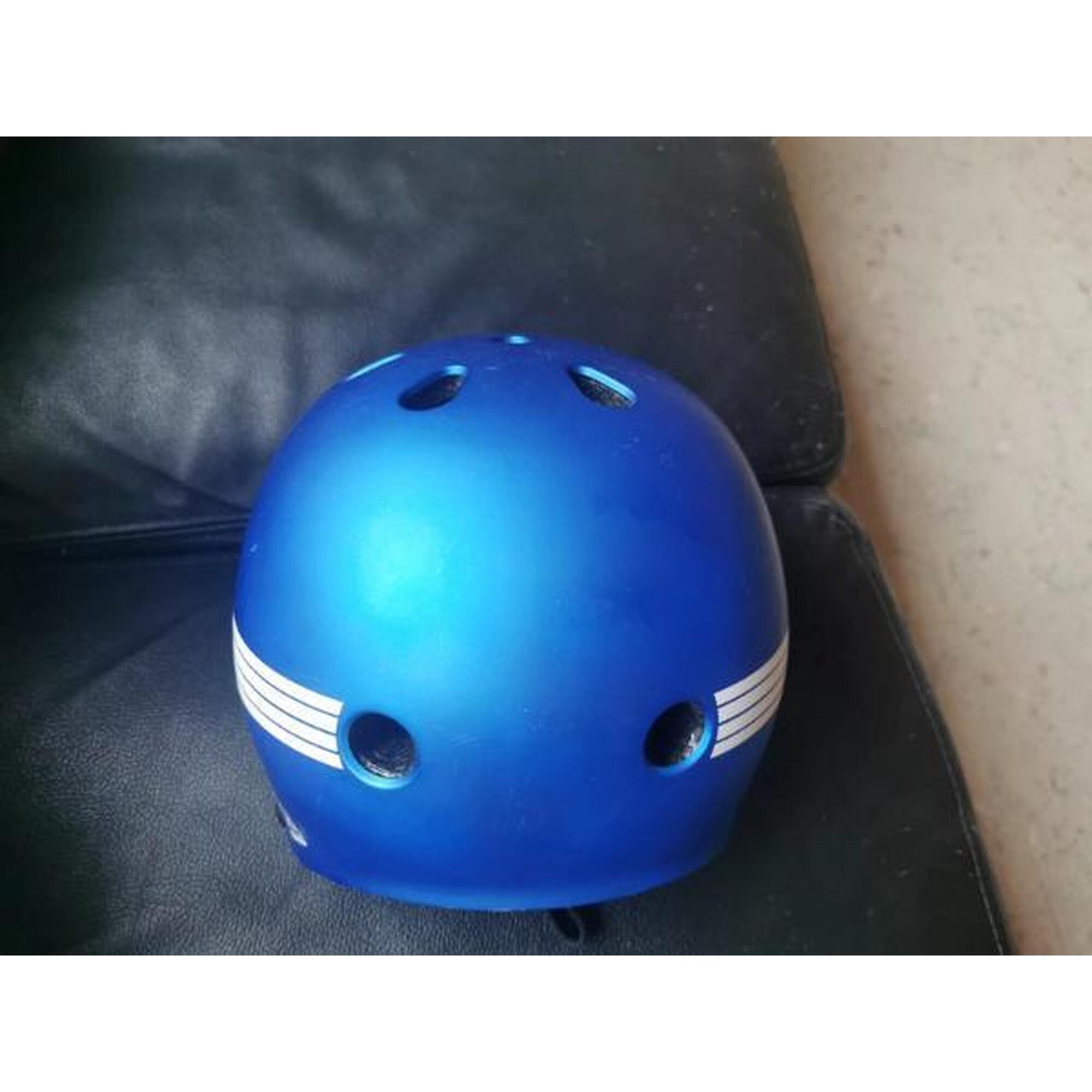 C2C - Casque de patineur