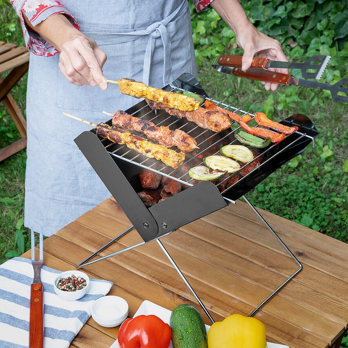 Mini-barbecue Pliable Portable pour Charbon InnovaGoods Fer 2/5