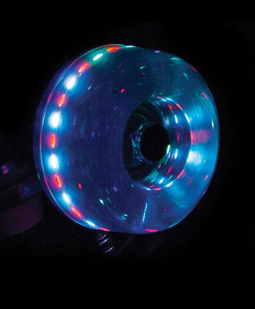 LED Flash Quad Roller Skate Wheels inc ABEC 7 Bearings 2/3