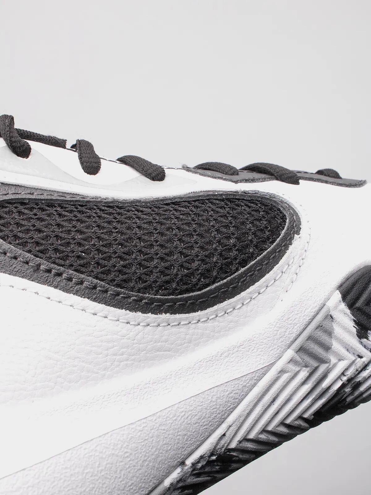 Chaussures de basketball d'intérieur pour hommes UNDER ARMOUR LOCKDOWN 6/7