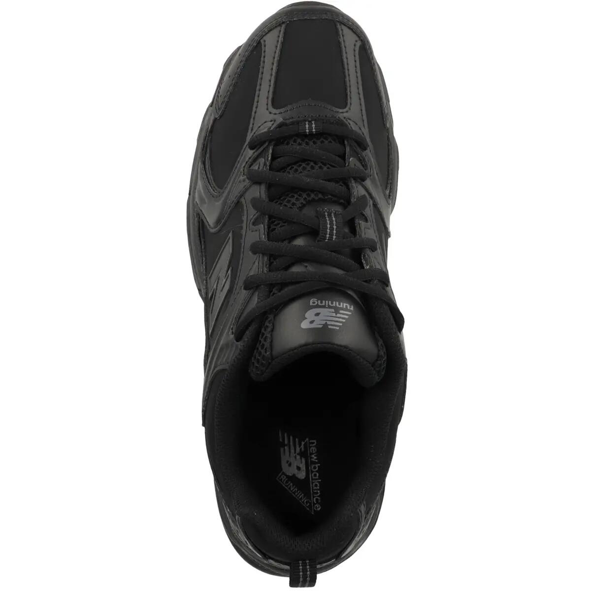 New Balance 530 Triple Black Leather 2/6