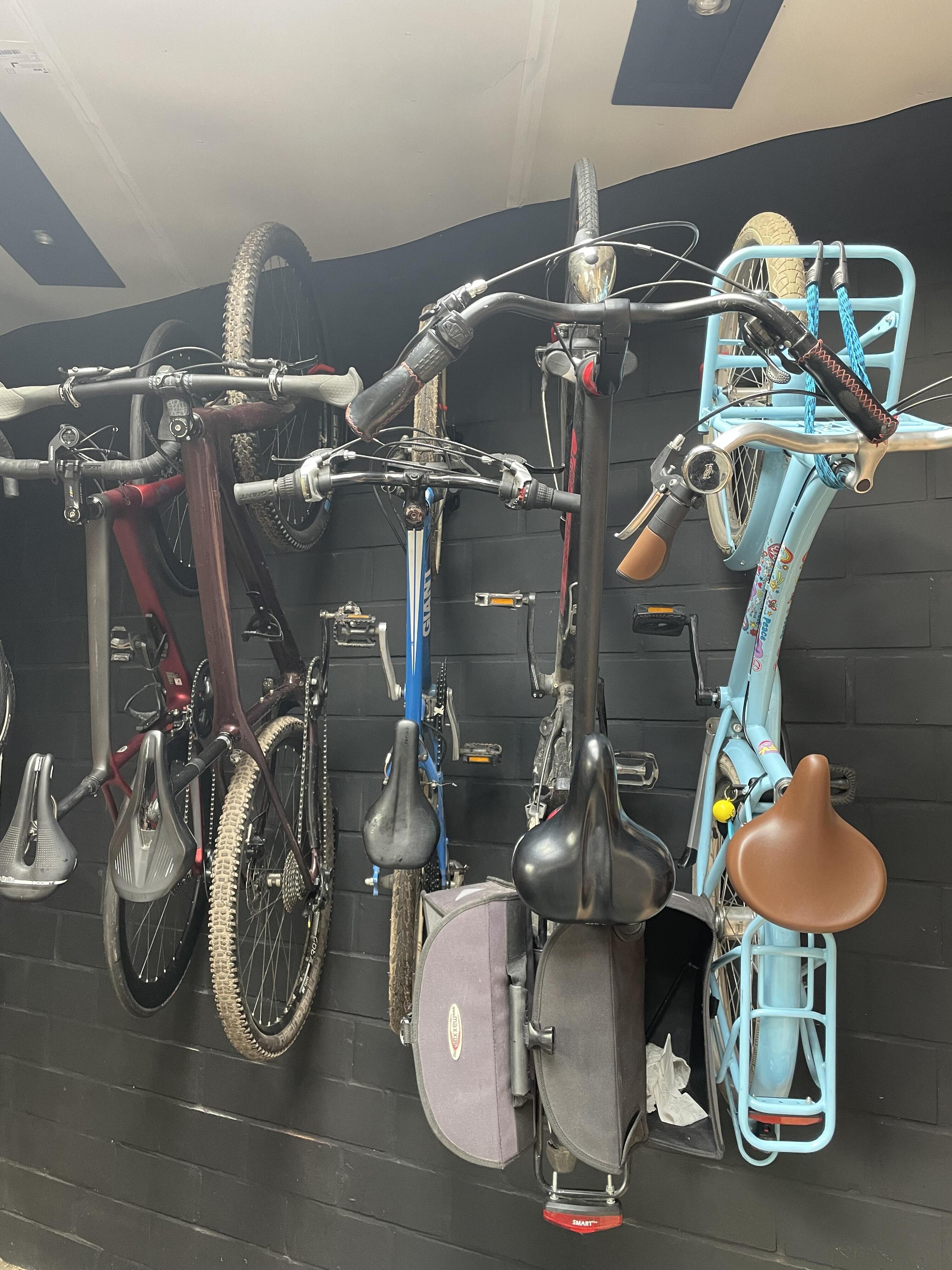 Fietsbeugel Draaibaar - Zwart fietsophangsysteem 3/6