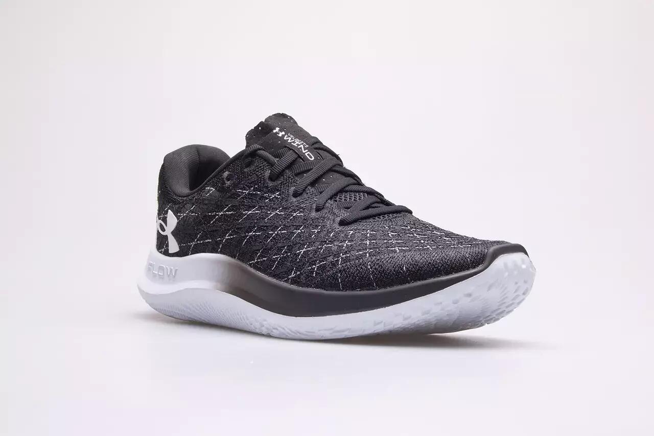 Buty do biegania męskie UNDER ARMOUR Velocity Wind 2 3/7