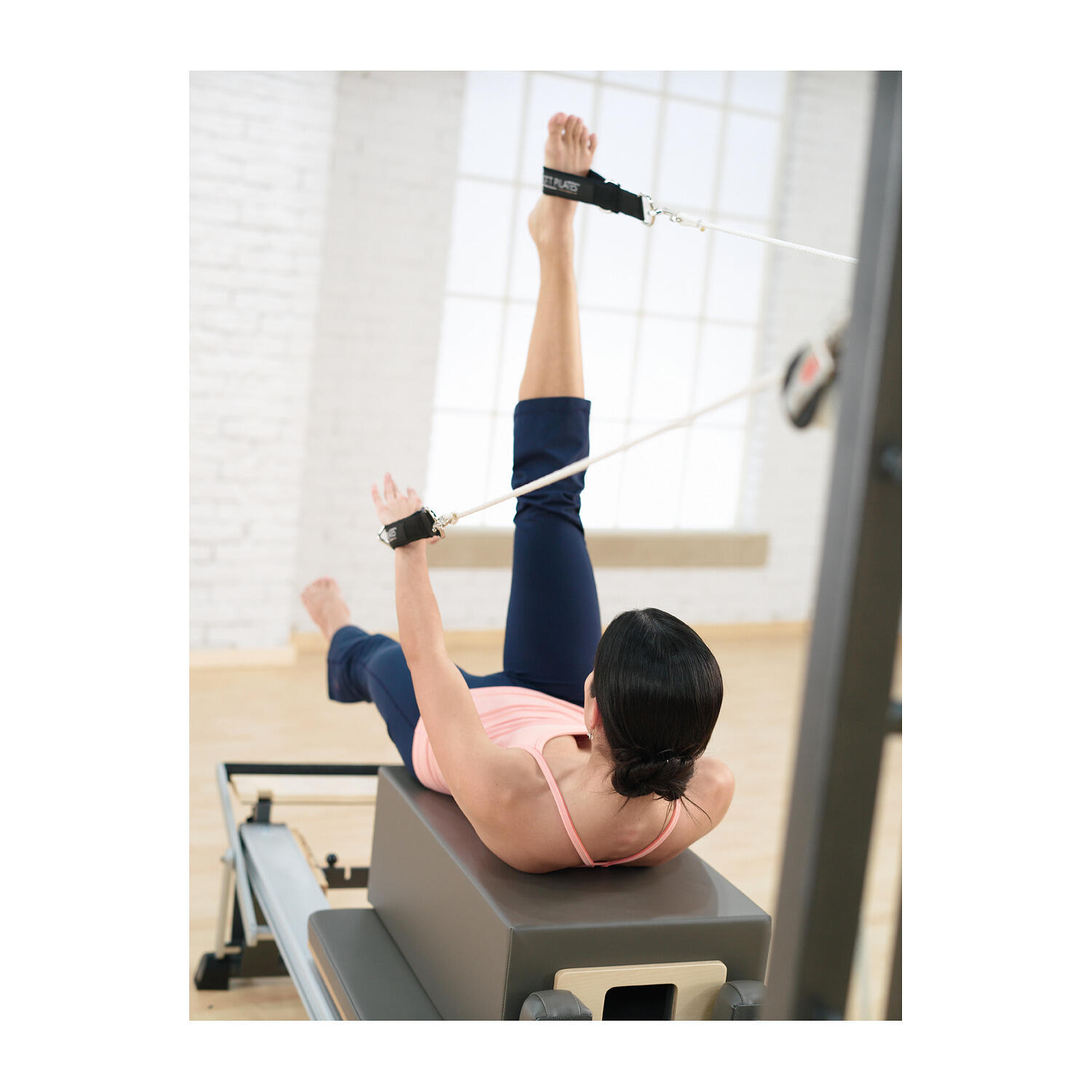 Pilates-Reformer V2 Max Plus Standard Pilates Unisex 2/6