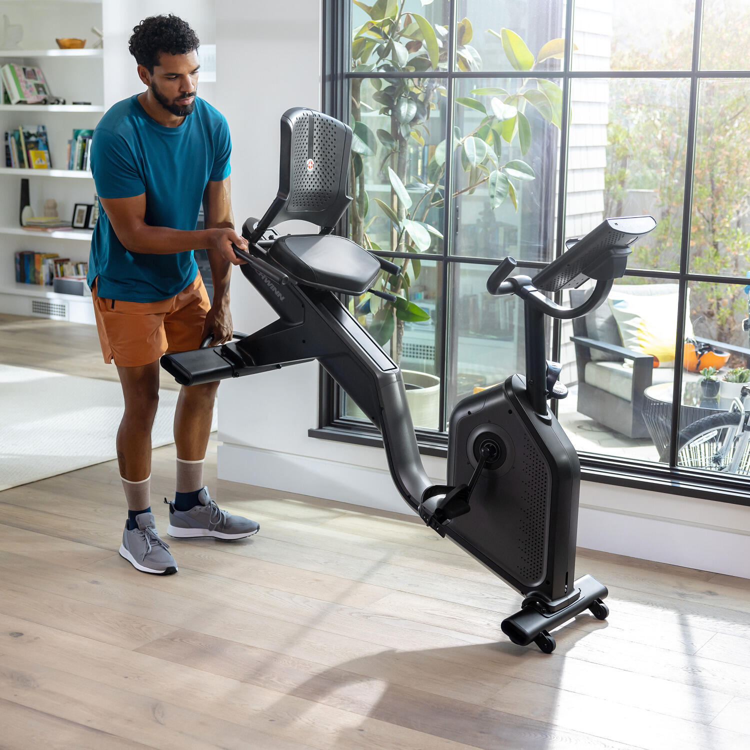 Recumbent Bike Hometrainer 590R - met JRNY en Zwift 5/7