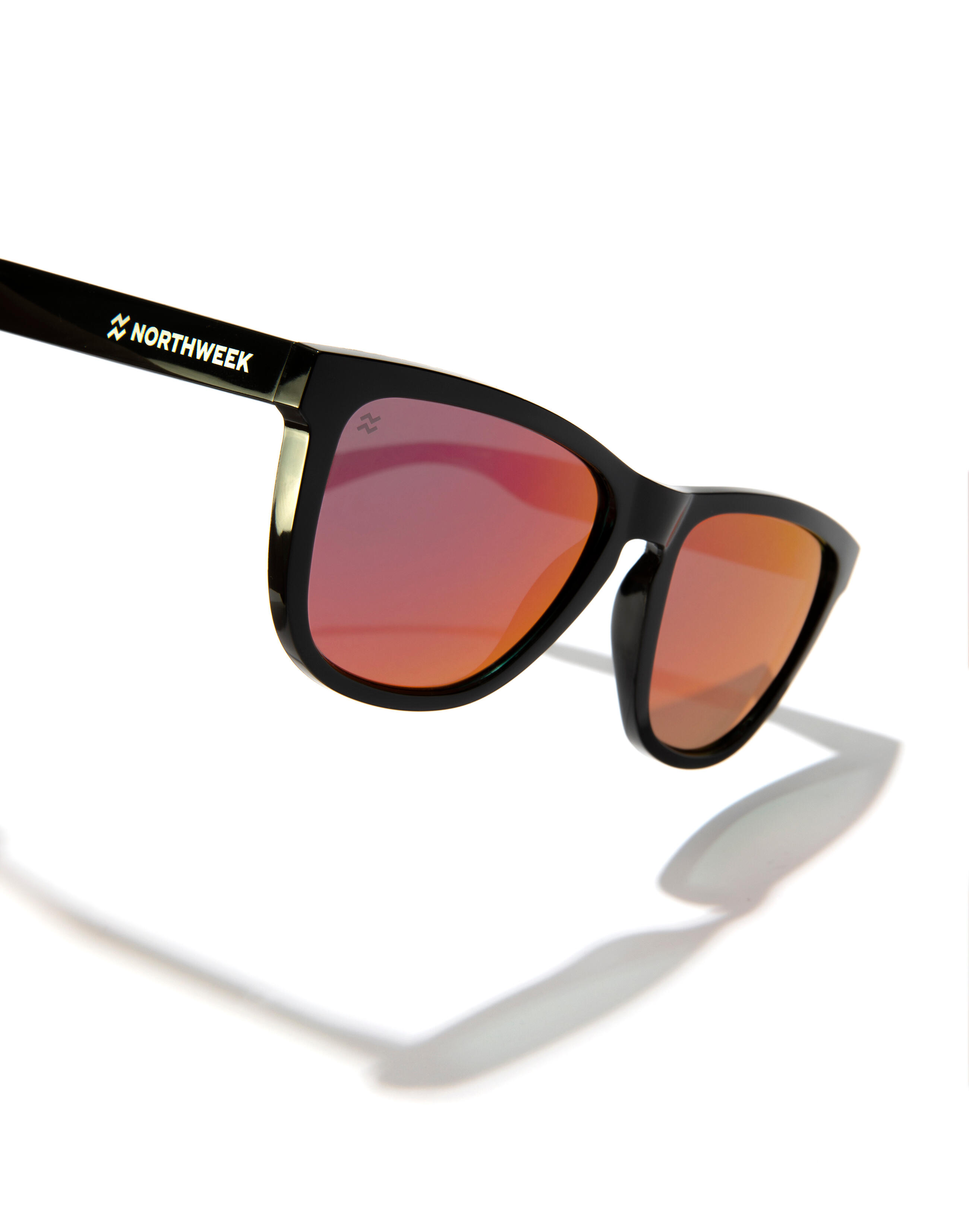 NORTHWEEK - Gafas de Sol para Hombre y Mujer POLARIZED BLACK RUBY - REGULAR RAW 3/6