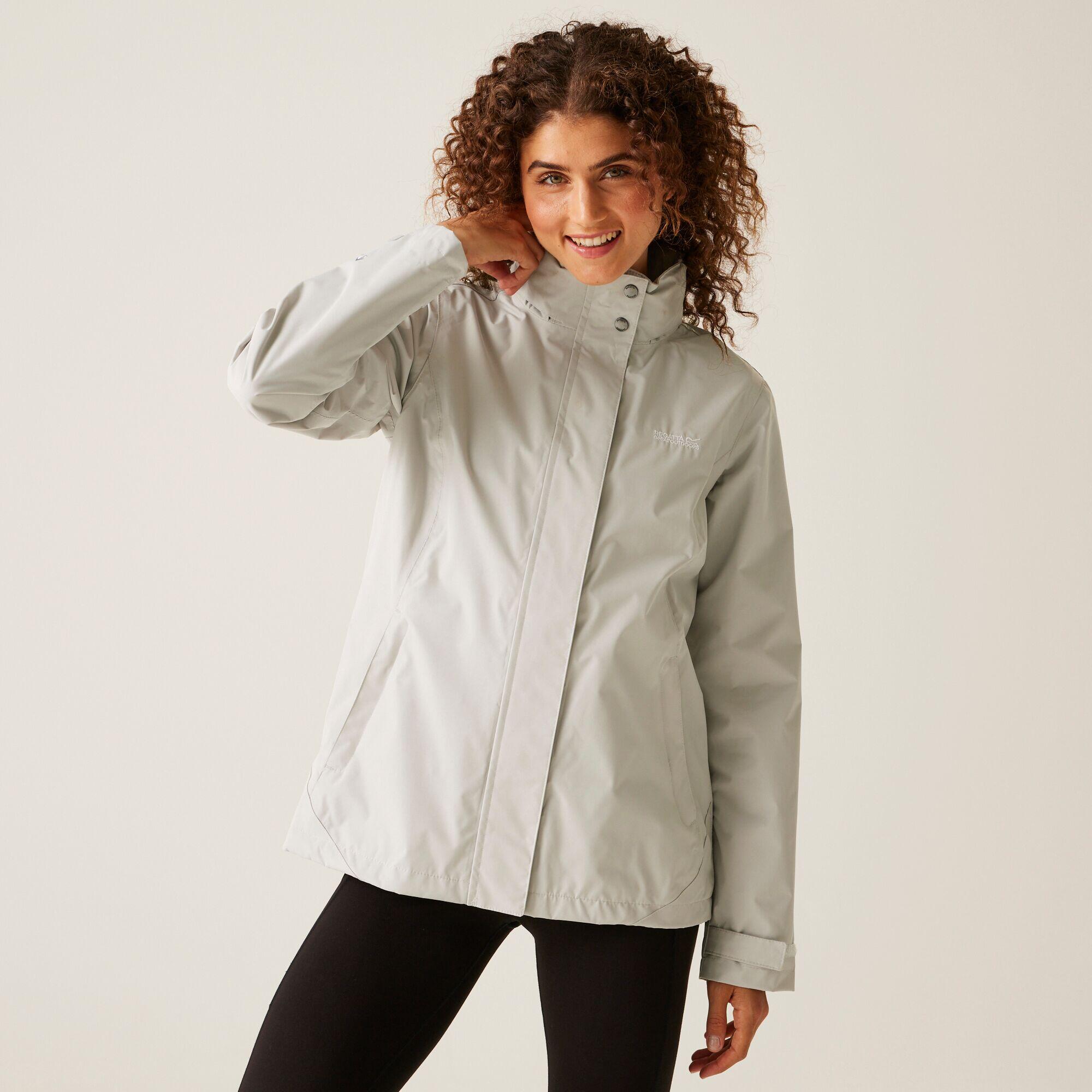 REGATTA Daysha Women's Walking Softshell Jacket