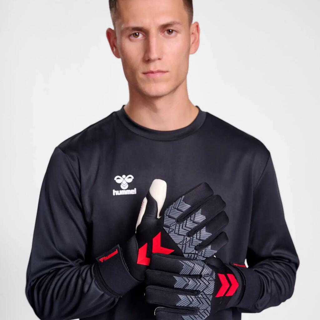 Hyper grip goalkeeper gloves Hummel