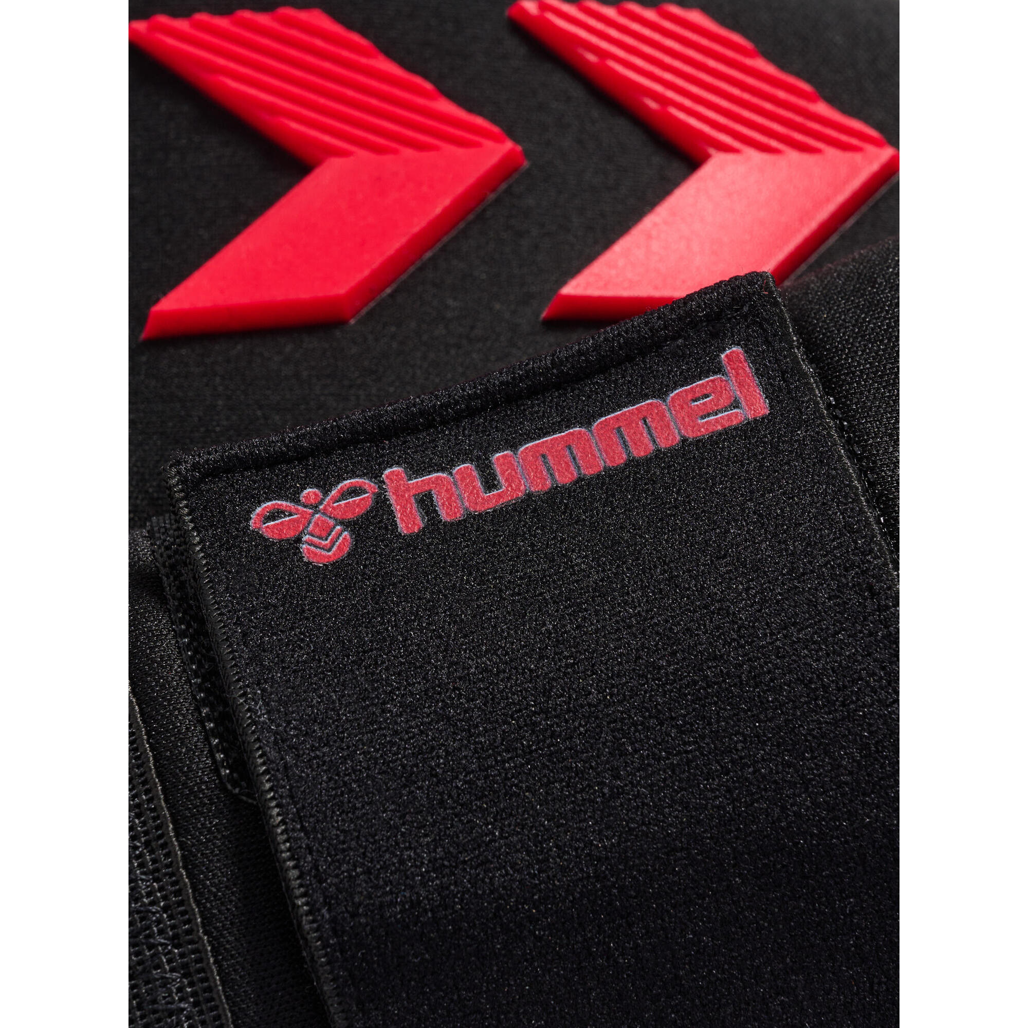 Hyper grip goalkeeper gloves Hummel