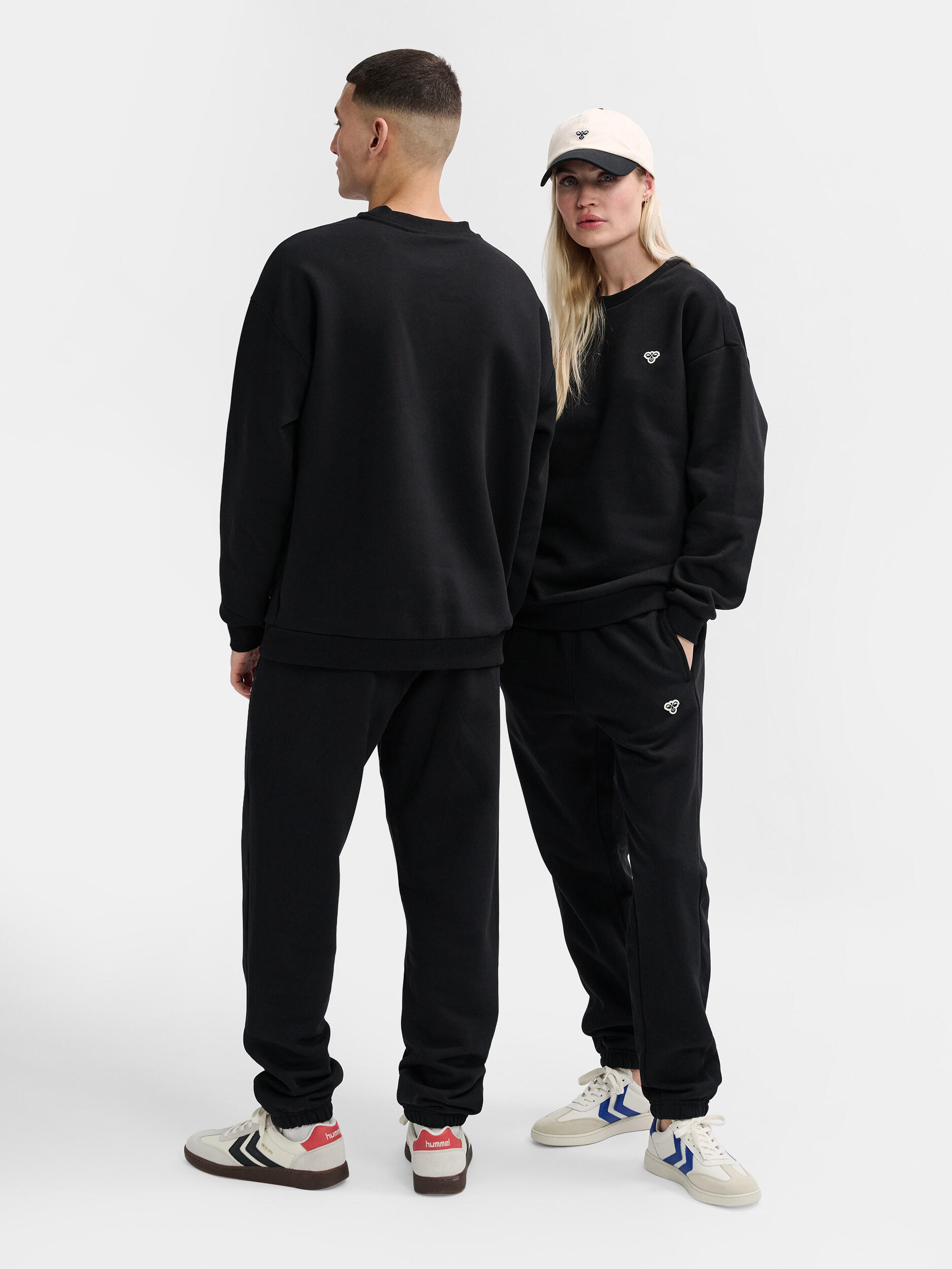 HUMMEL Felpa con scollo rotondo Hummel Loose Bee