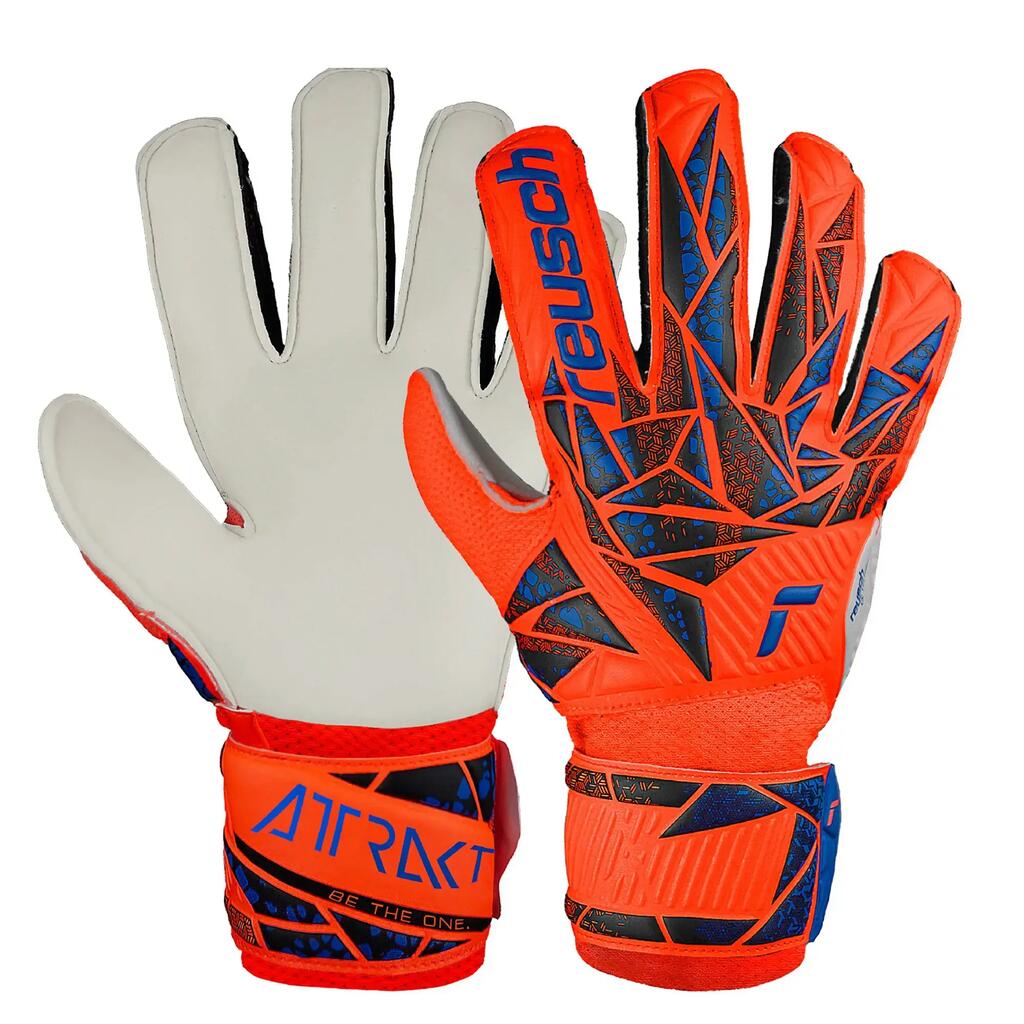 Kid's goalie gloves Reusch Attrakt Solid