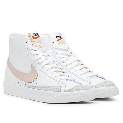 Scarpa universali donna Nike W Blazer Mid 77 2/4