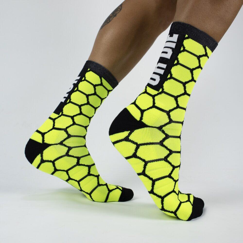 Calcetines Deportivos Running Perro Loco unisex Run Or Die Amarillo 2/3