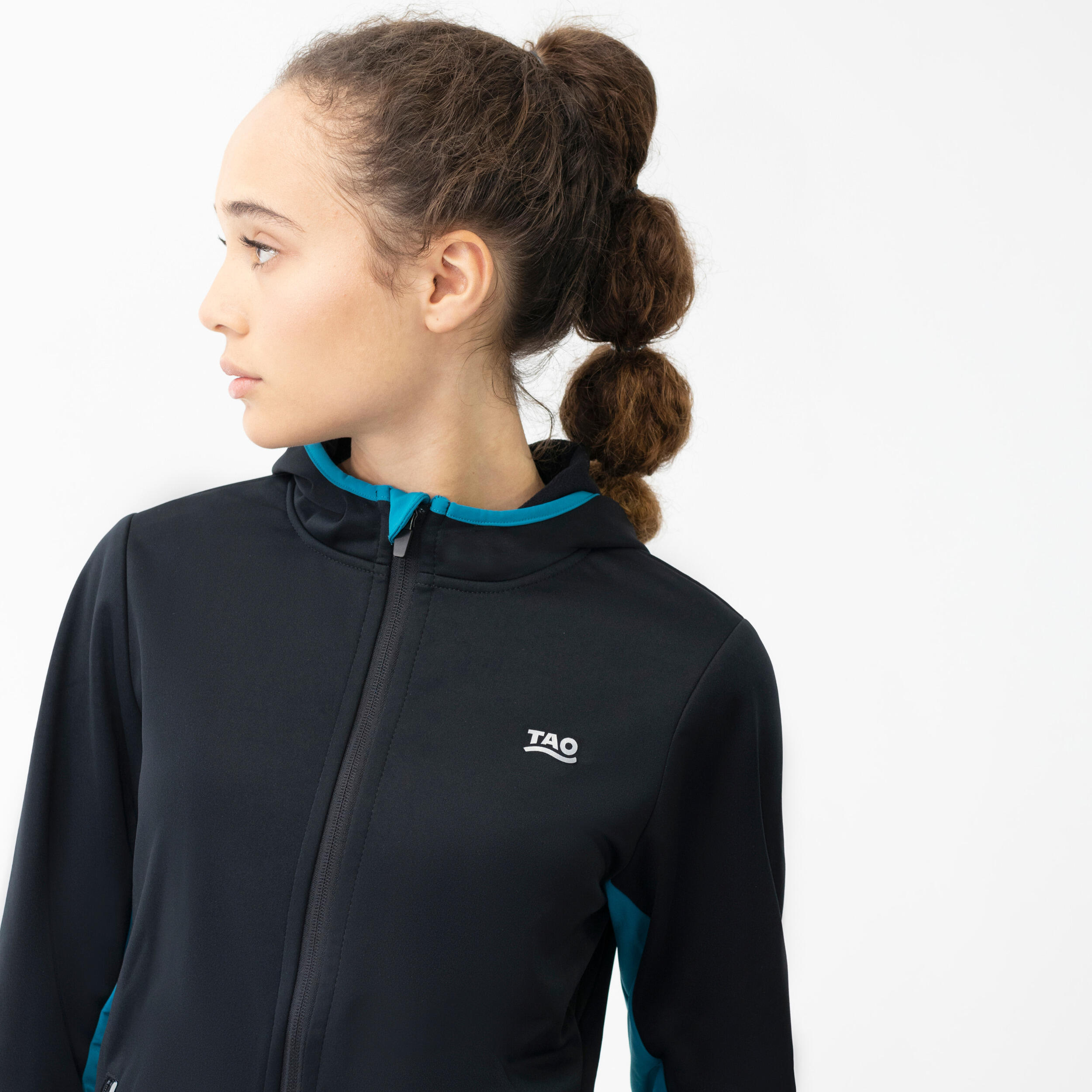 Wasserdichte und warme Damen Laufjacke mit Kapuze Bjarka 5/7