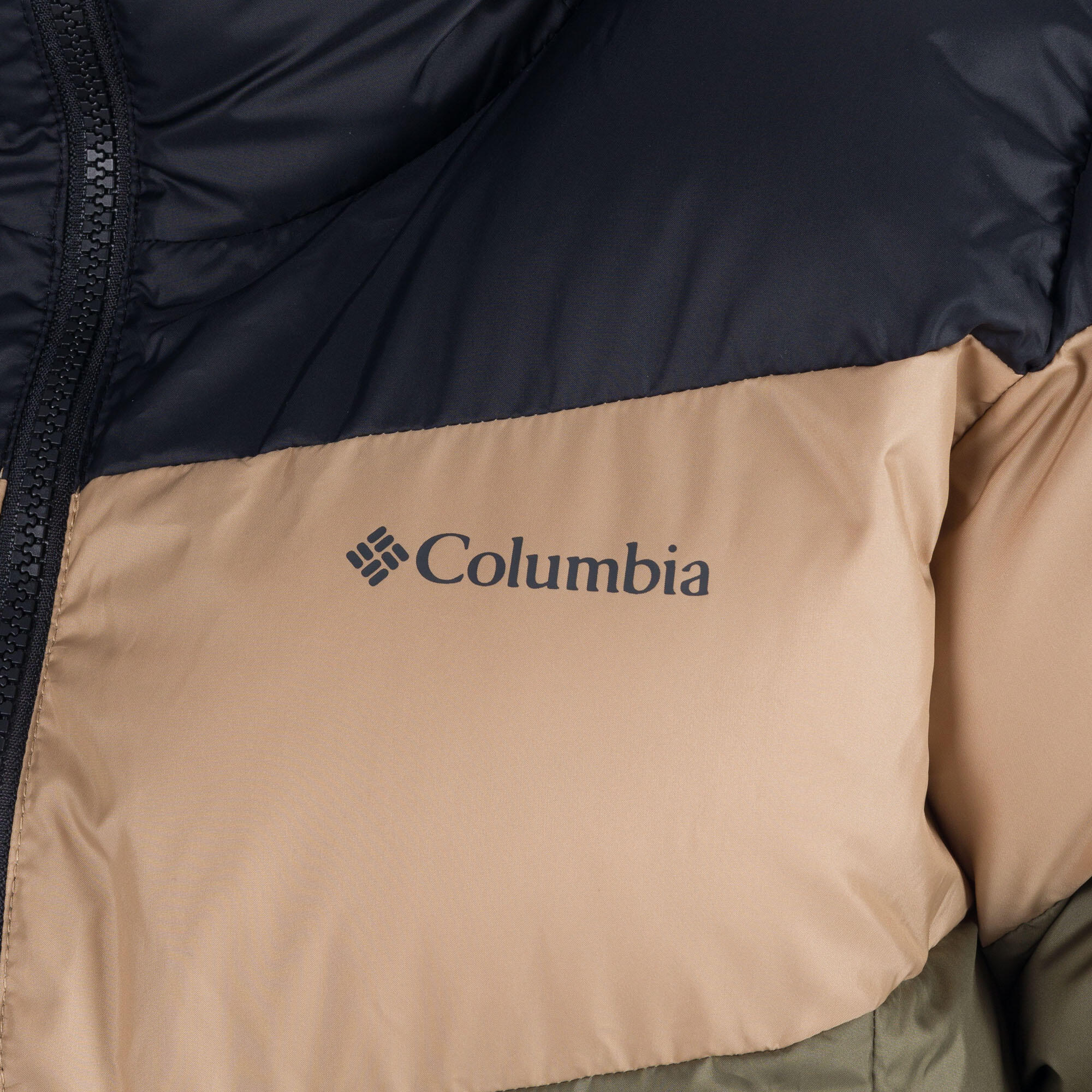 Piumino Columbia Puffect color block da donna 4/6