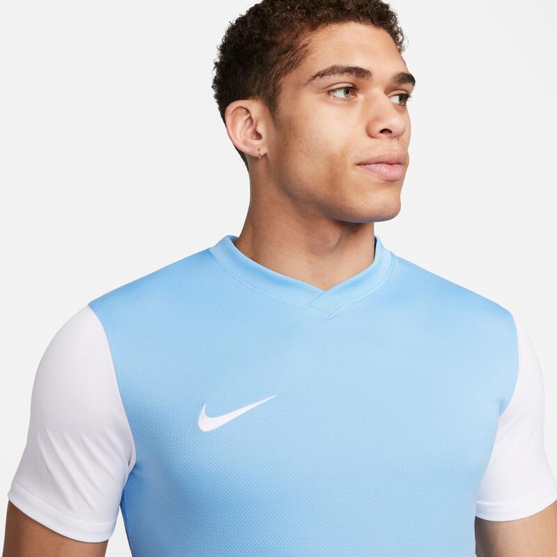 T-shirt tecnica uomo nike azzurro