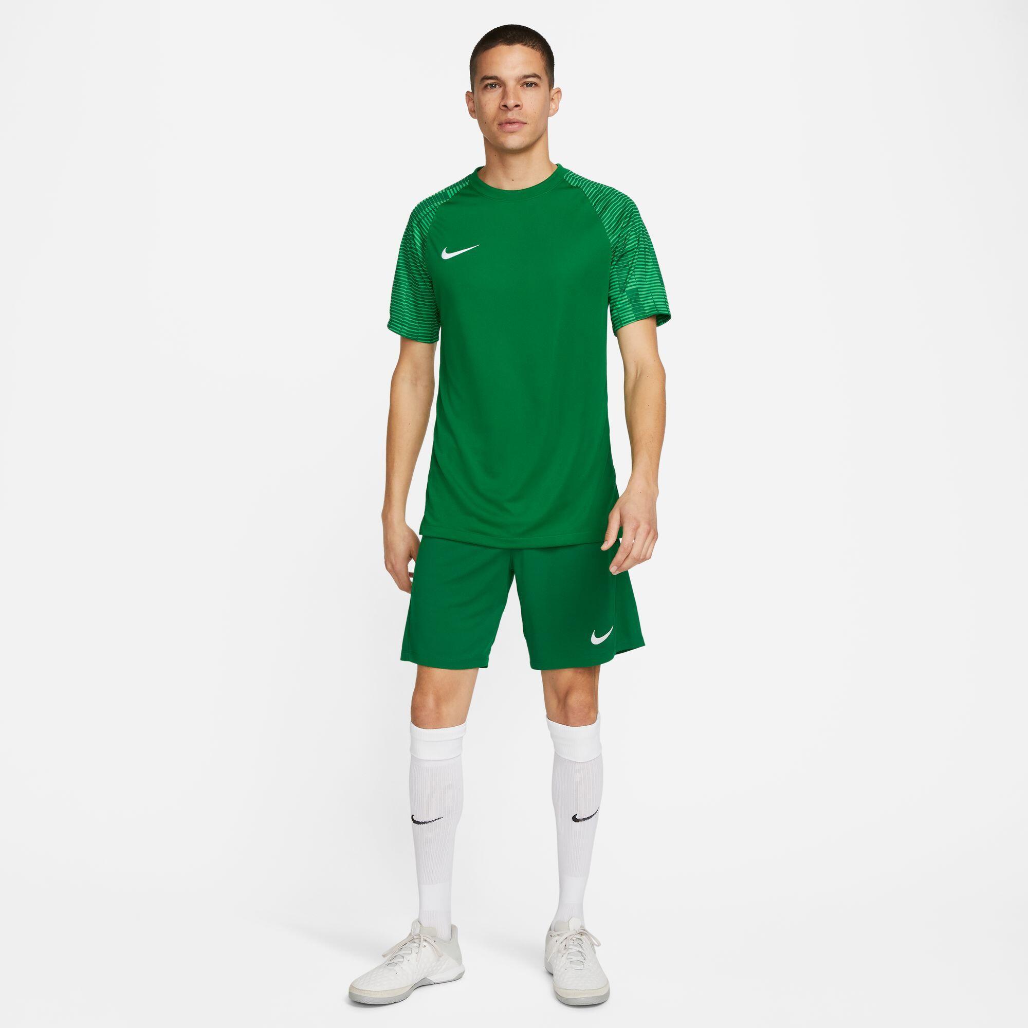 T-SHIRT NIKE ACADÉMIE DH8031-302 3/4